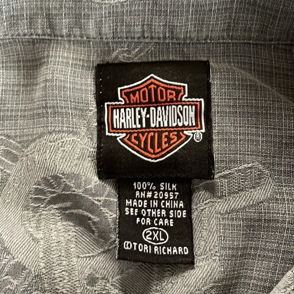 Harley Davidson Silk Shirt Size 2XL - Picture 8 of 9